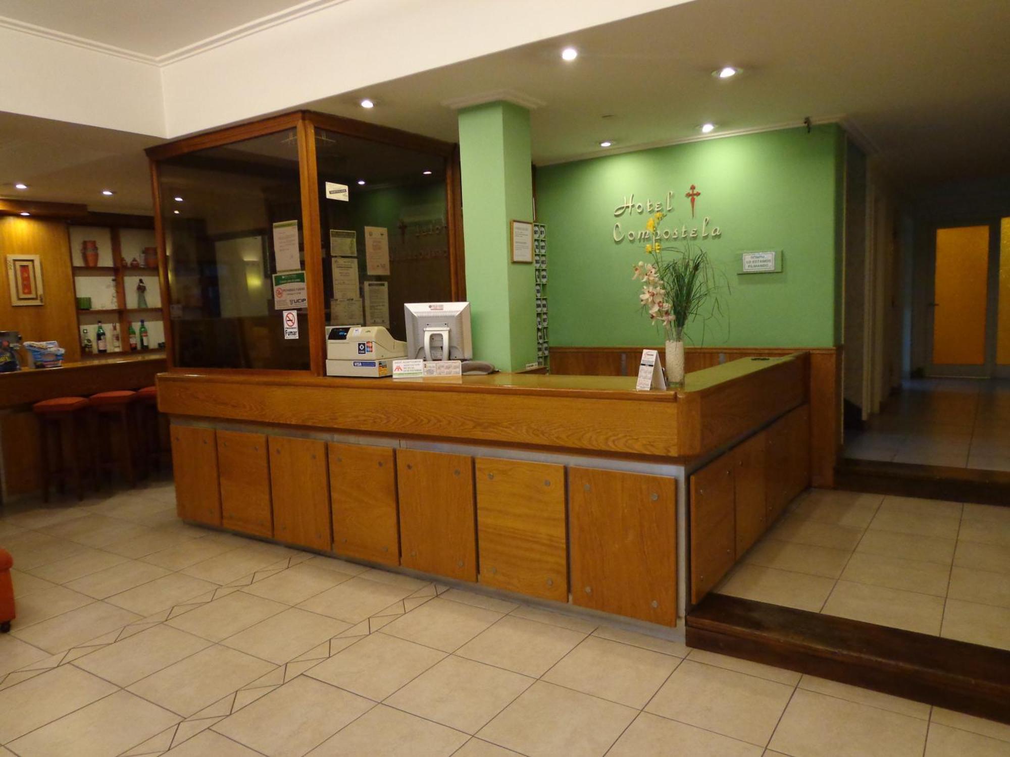 Hotel Compostela Mar del Plata Exterior photo